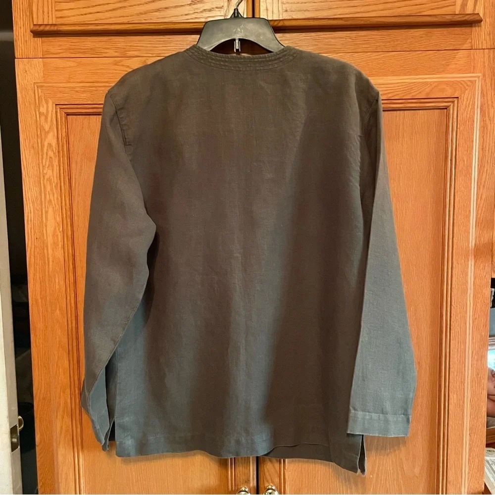 Doncaster women’s Dark green linen button down top size 12 - Picture 2 of 7